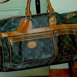 Not Authentic Louis Vuitton duffle bag
